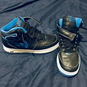 Men’s Nike AIR FORCE 1